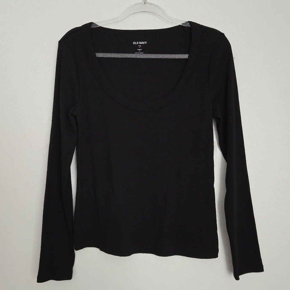 🆕️Ribbed Black Long Seeve Size Large